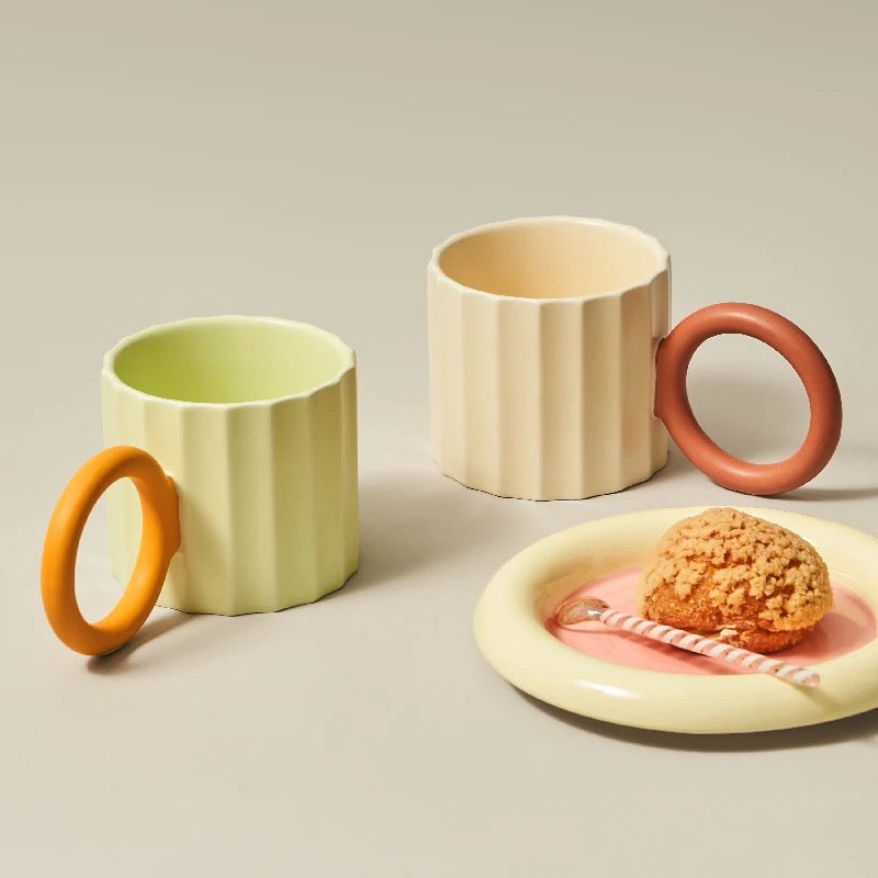 Oval • Mug