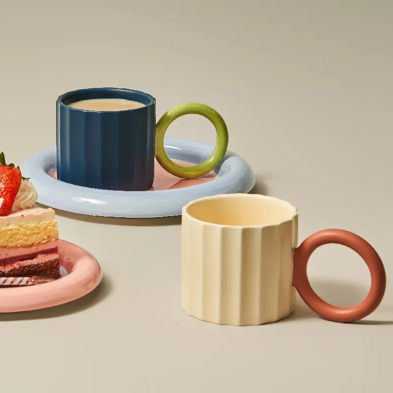 Oval • Mug