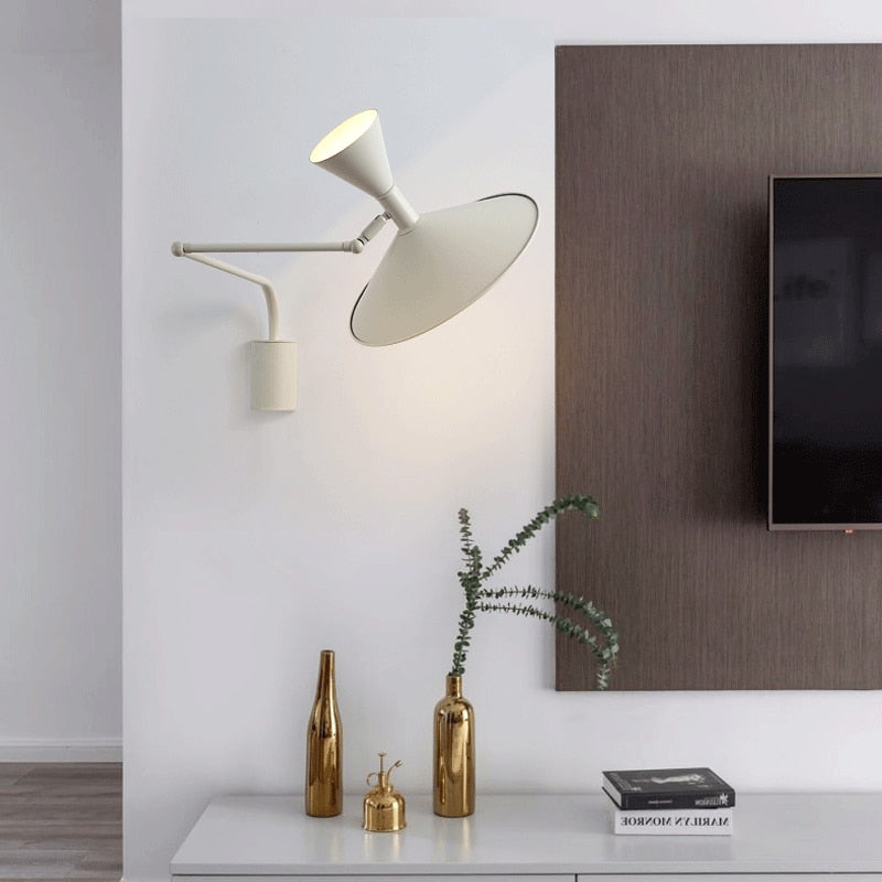 The Arm Walk Lamp