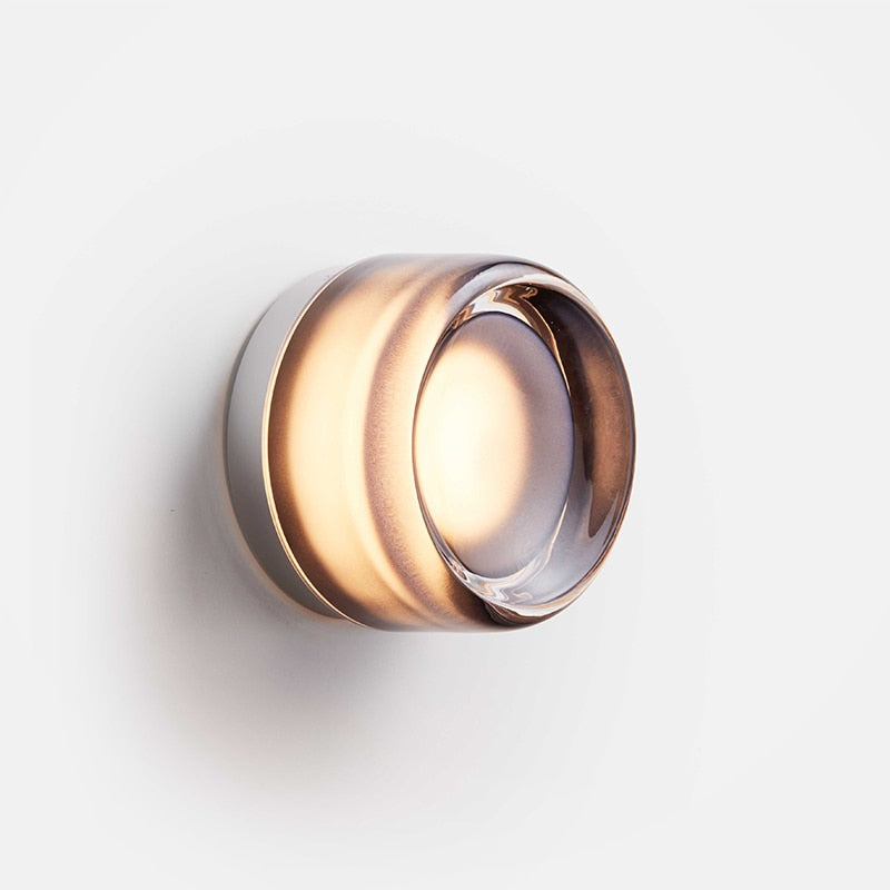 Omi • Wall Lamp